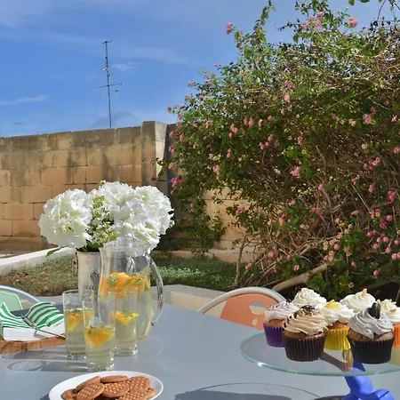 Light And Bright St Julians Central 1 Appartement San Ġiljan