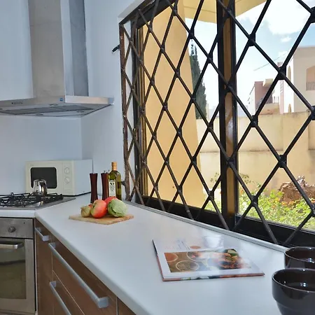 Light And Bright St Julians Central 1 Appartement *